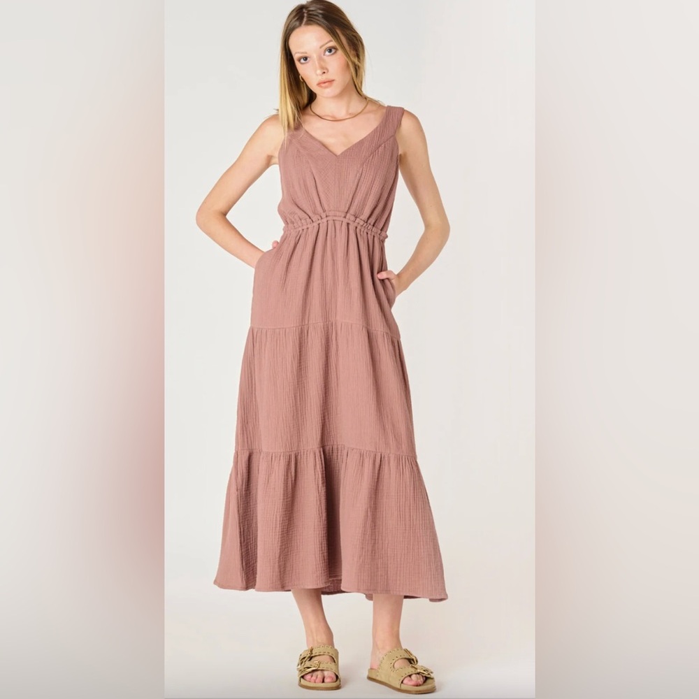 Dex Sleeveless Tiered Maxi Dress in Mauve NWOT